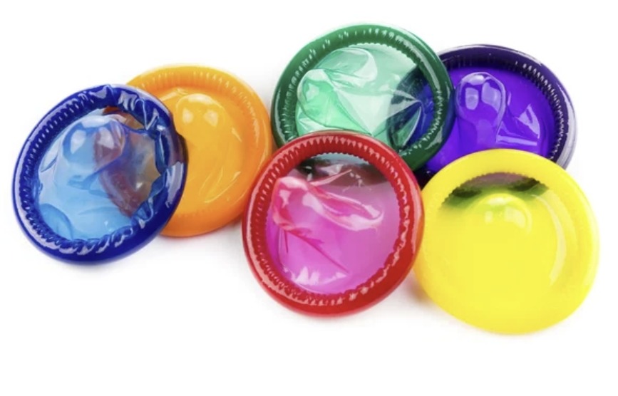 Цветные презервативы